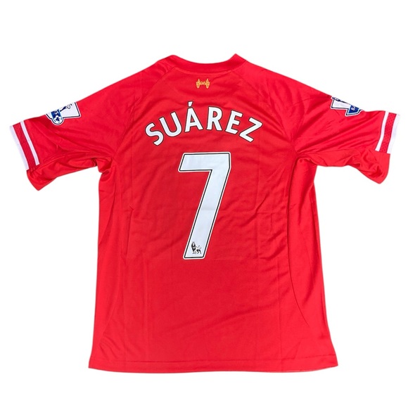 2012/13 liverpool home kit. Luis Suarez soccer football jersey. New with tags - Picture 2 of 3